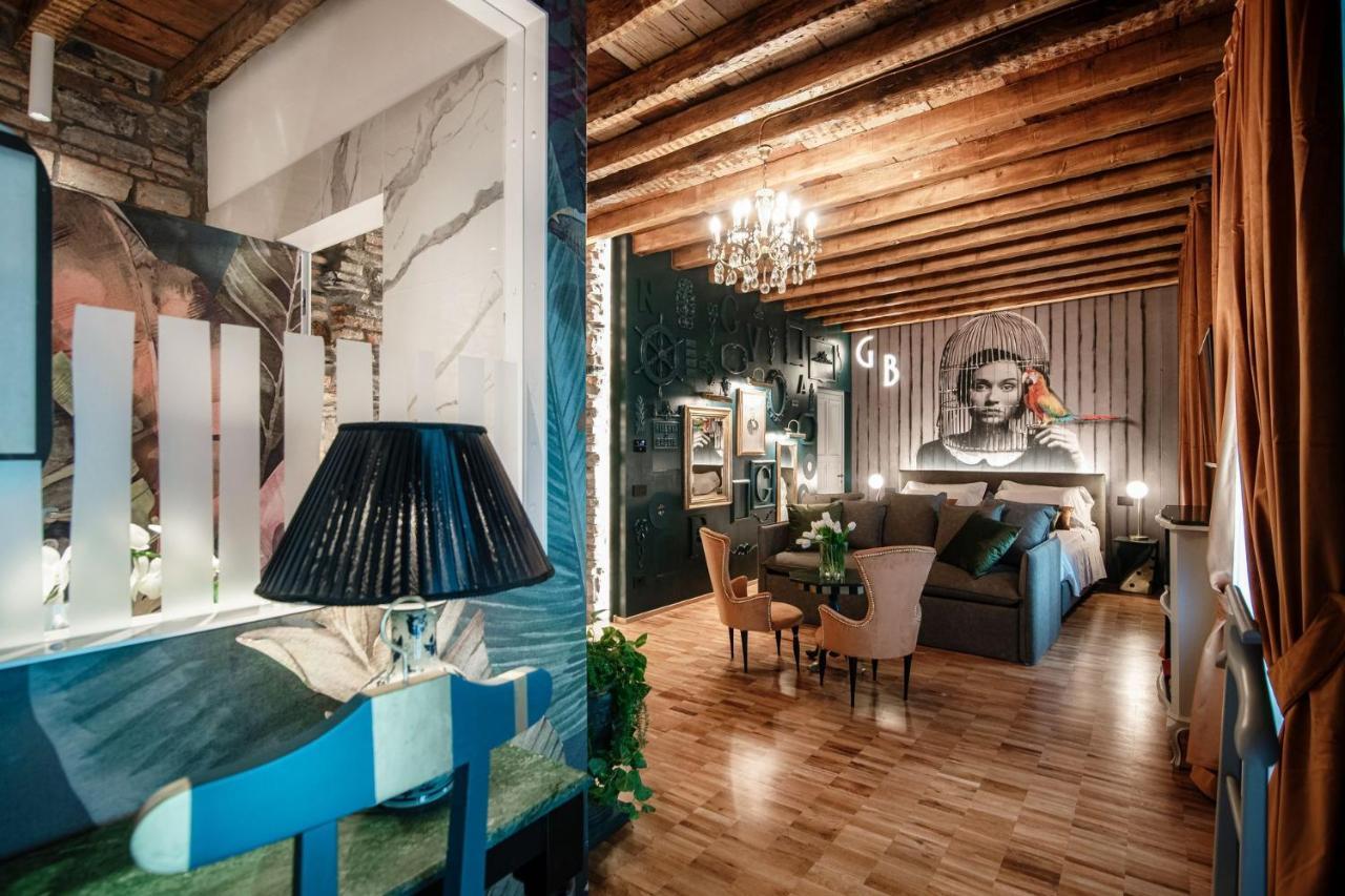 Aurum - Como Luxury Suites Ngoại thất bức ảnh