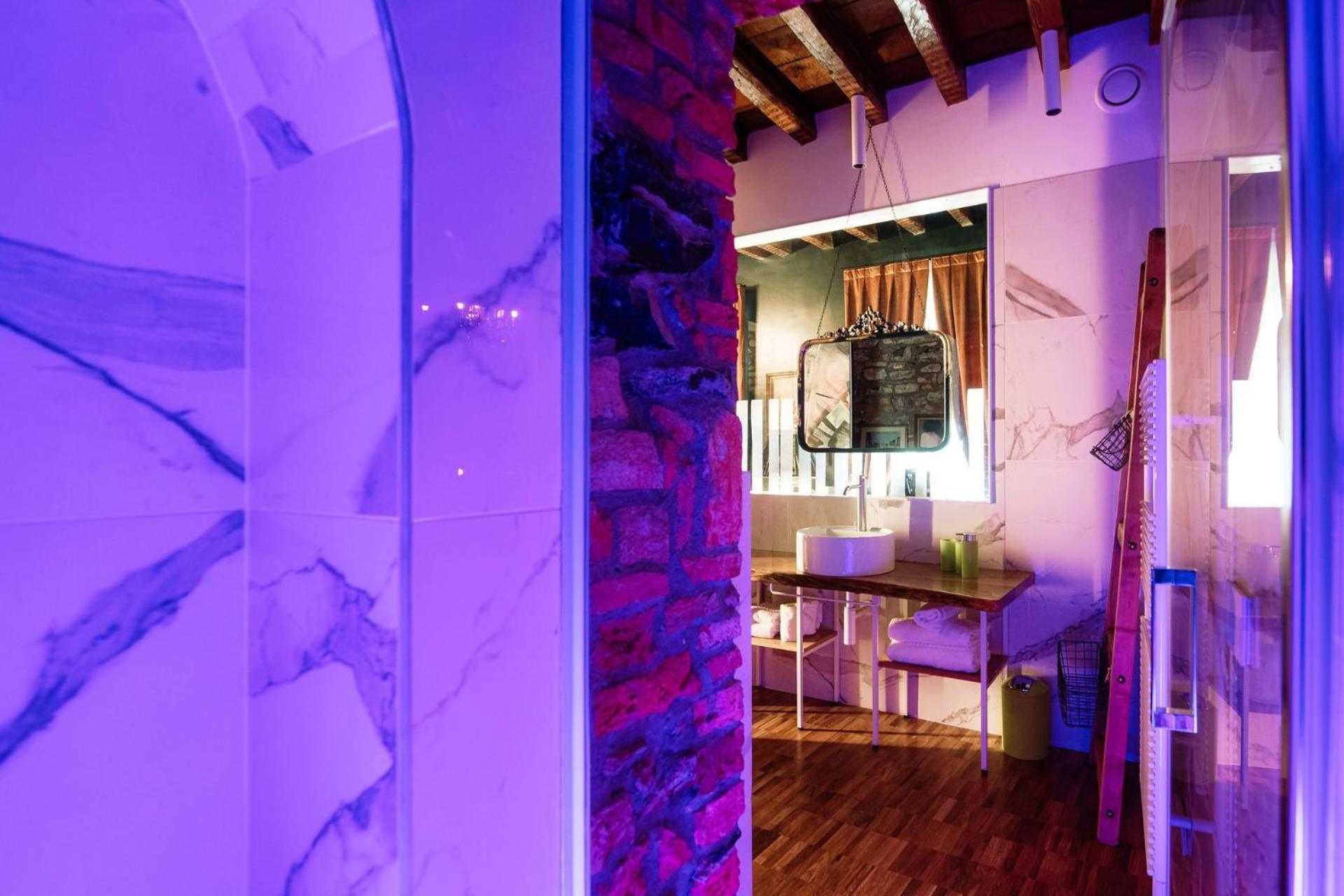 Aurum - Como Luxury Suites Phòng bức ảnh