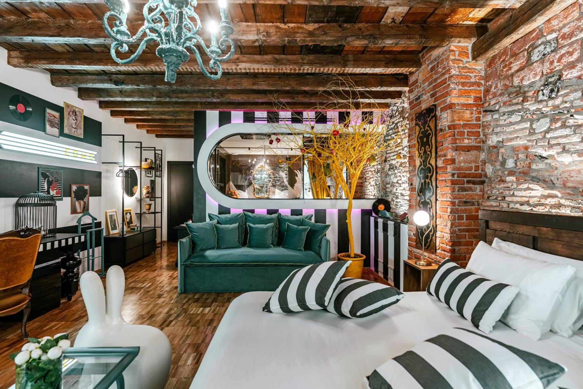 Aurum - Como Luxury Suites Ngoại thất bức ảnh