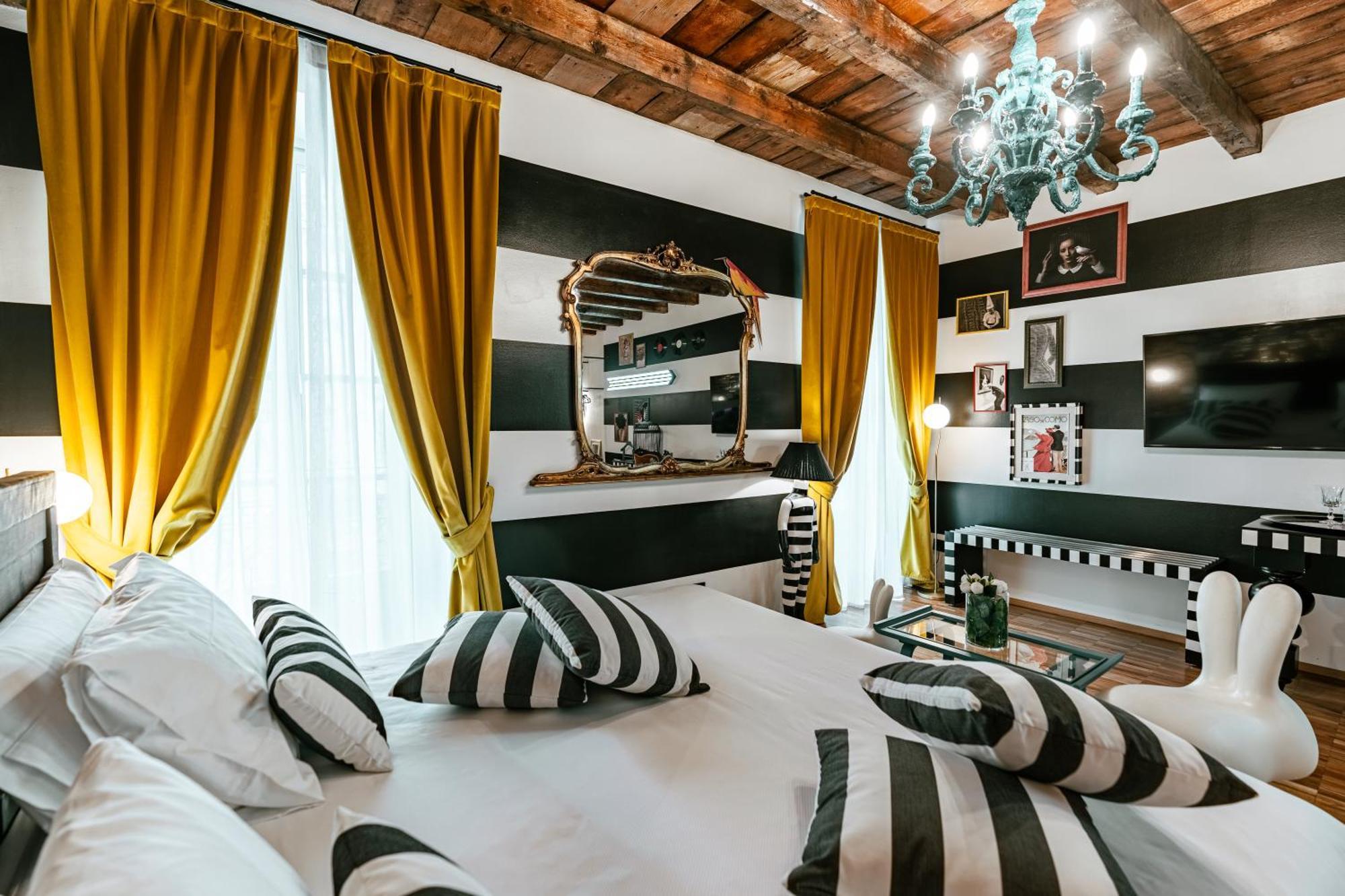 Aurum - Como Luxury Suites Phòng bức ảnh
